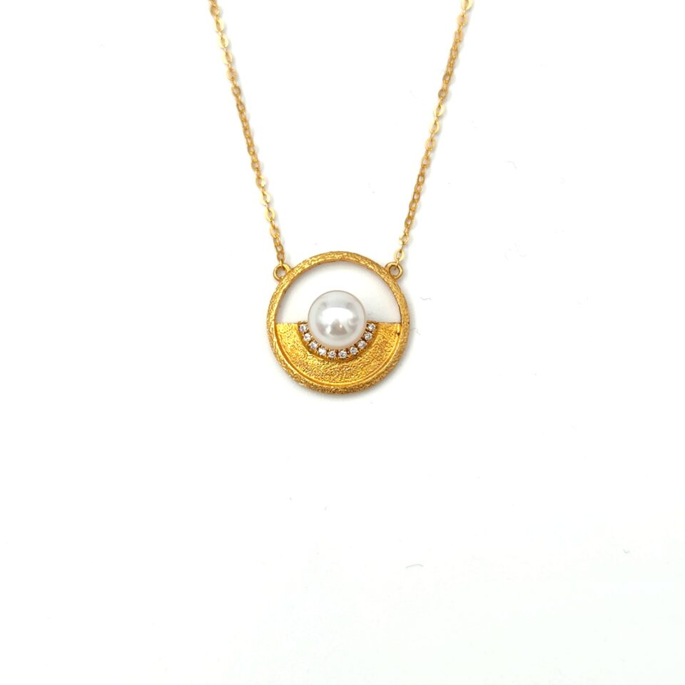 18K Gold Akoya Pearl Necklace
