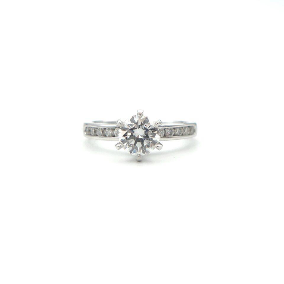 18K White Gold 1.271ct Diamond Ring
