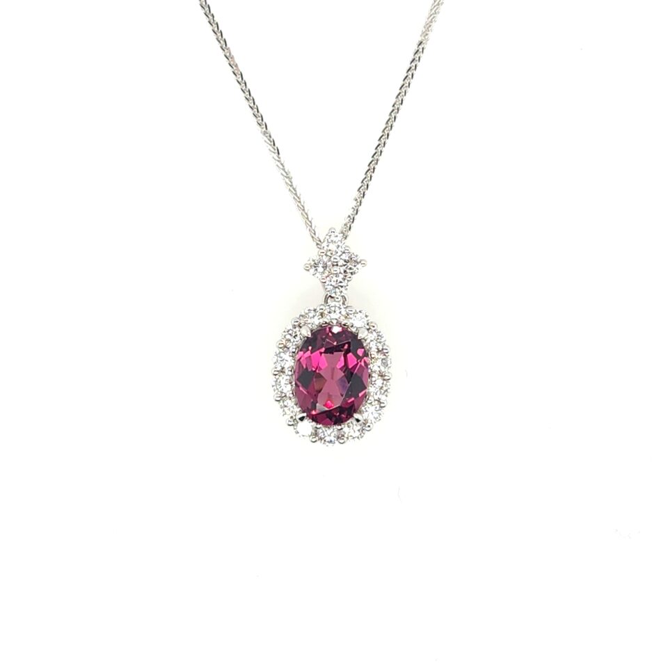 18K White Gold Garnet with 0.505ct diamond Necklace