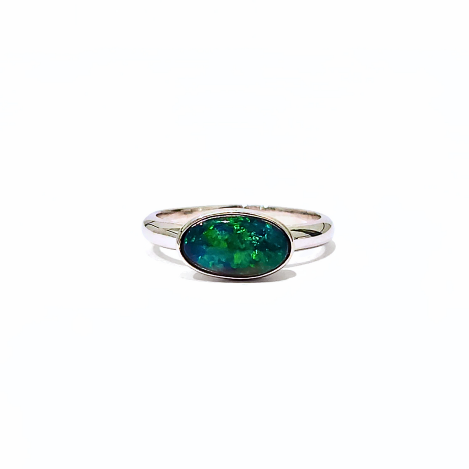 18K White Gold Opal Ring