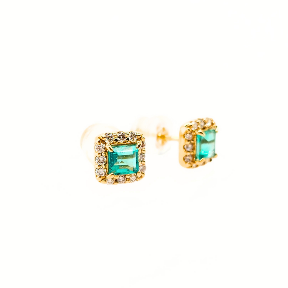 18K Gold Emerald Earrings