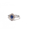 18K White Gold Sapphire Ring 0.7ct