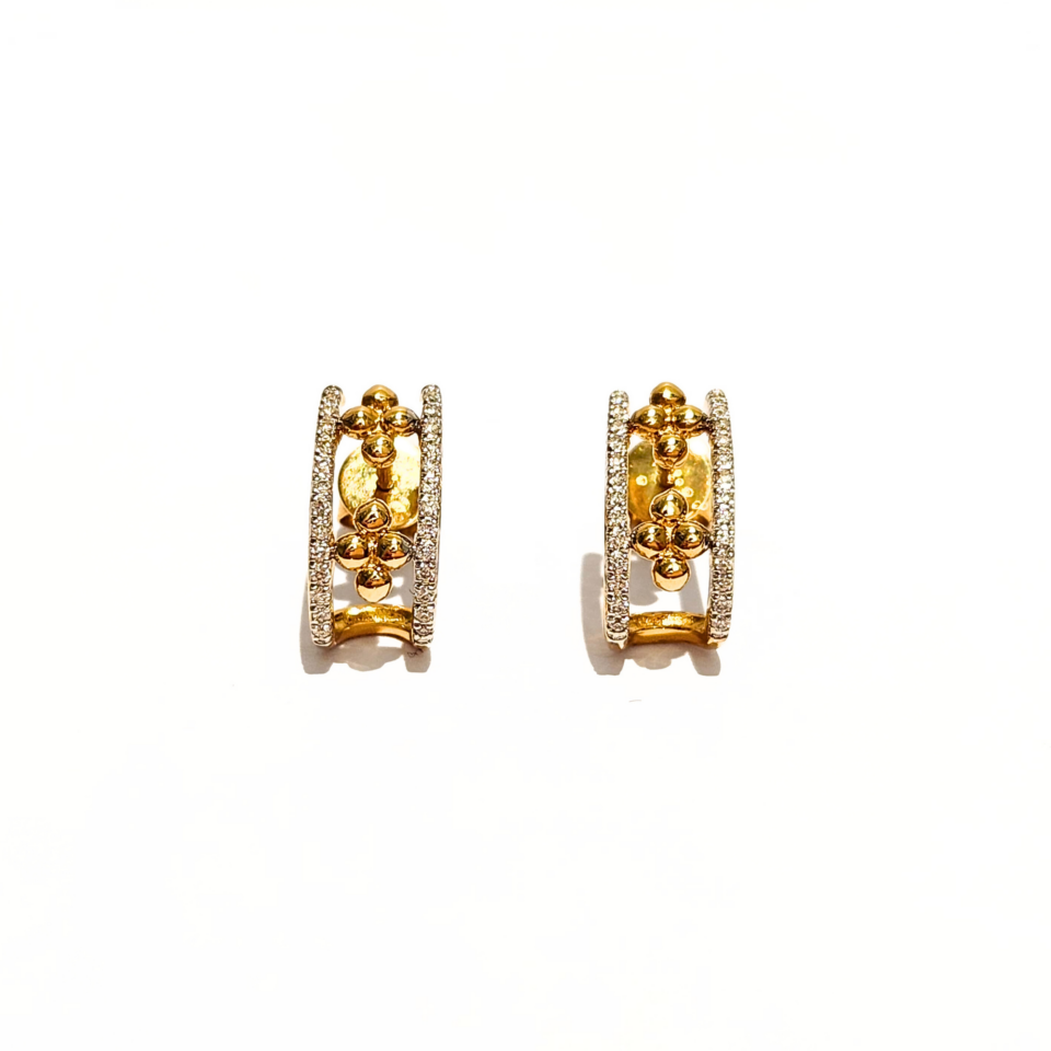 18K Yellow Gold Diamond Earrings