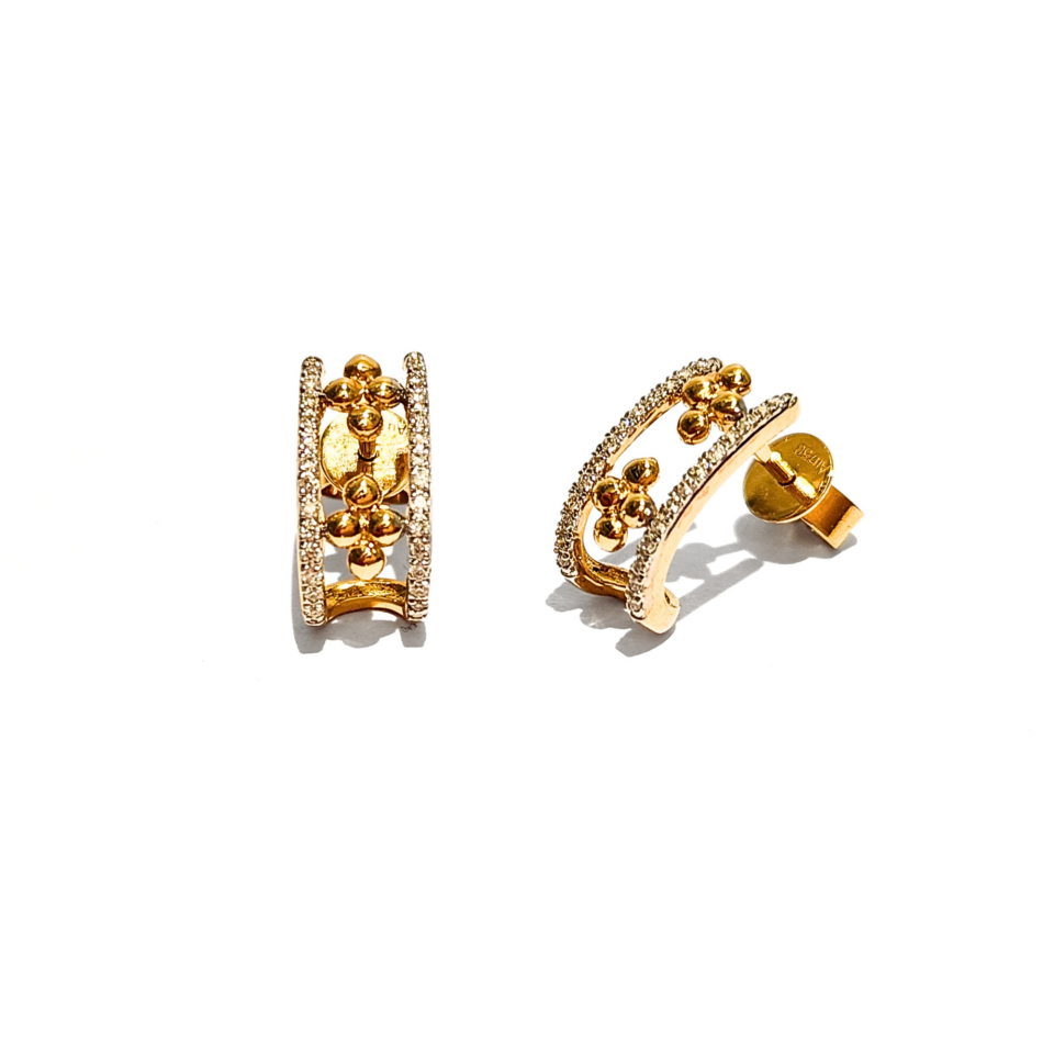 18K Yellow Gold Diamond Earrings