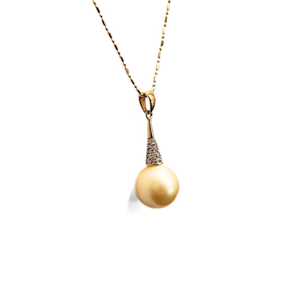 18K Gold Golden South Sea Pearl Pendant