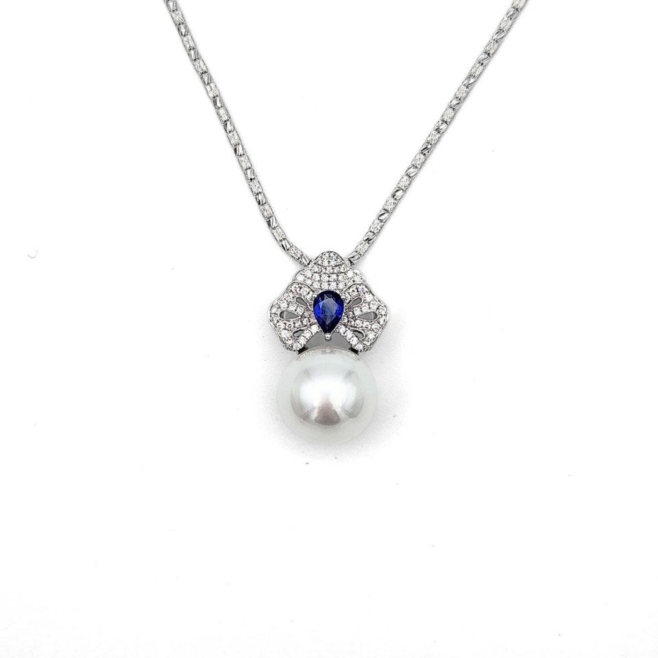 18K White Gold South Sea Pearl Pendant with Sapphire