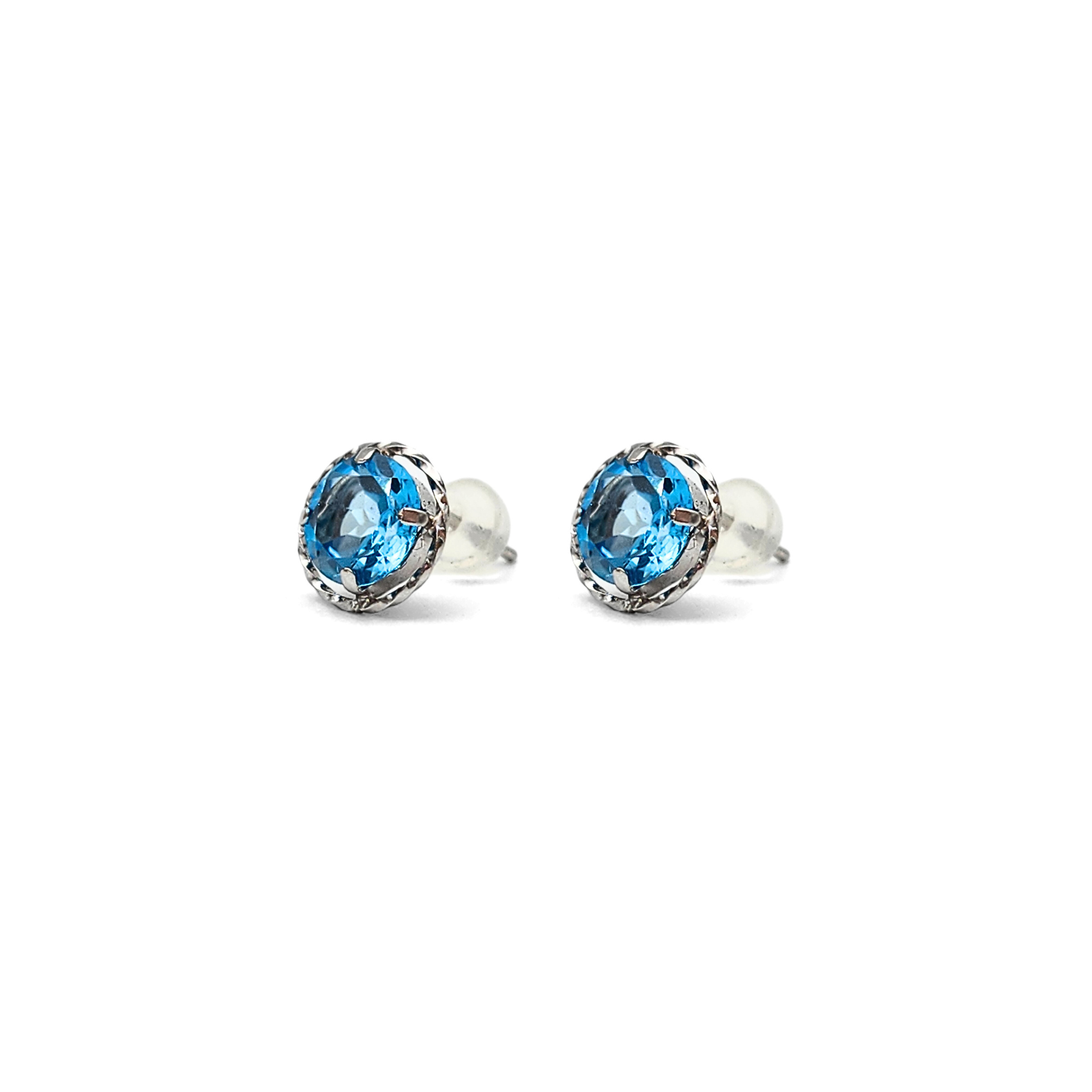 18K White Gold Topaz Earrings