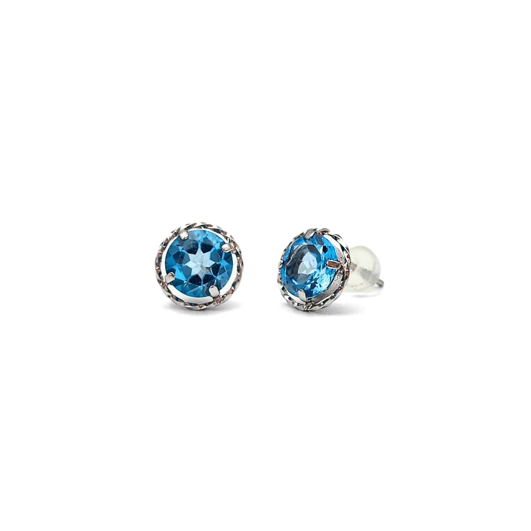 18K White Gold Topaz Earrings