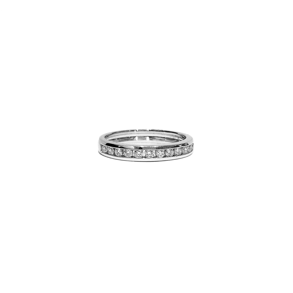 18K White Gold Wedding band