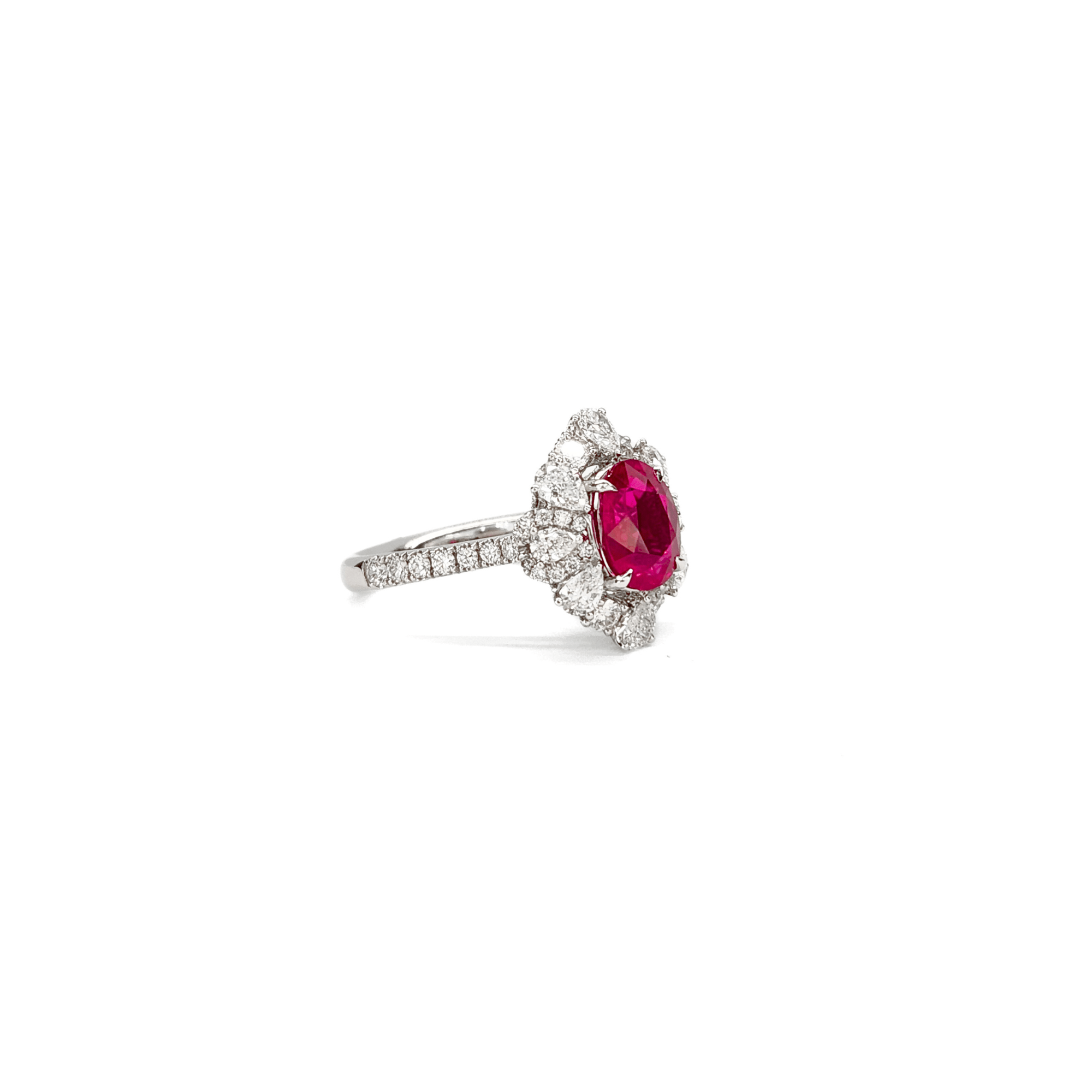 18K White Gold Ruby Ring